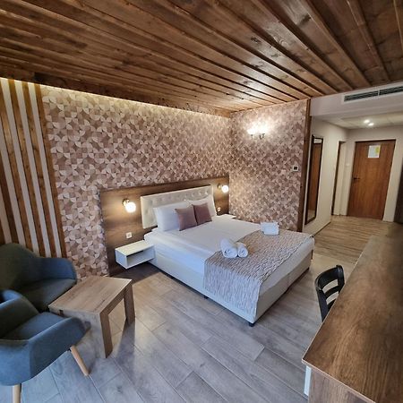 Semeen Hotel Beroe Stara Zagora Extérieur photo